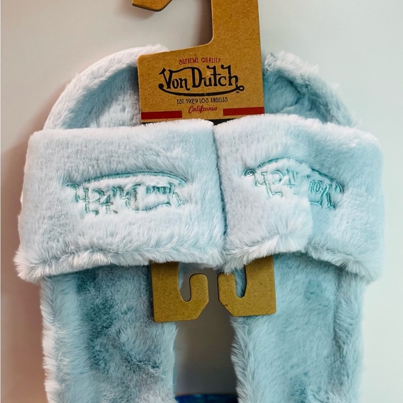 NWT Von Dutch Blue Faux Fur Slides size 10 - Picture 6 of 8